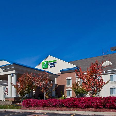 Holiday Inn Express Hotel & Suites Waterford By Ihg Bagian luar foto