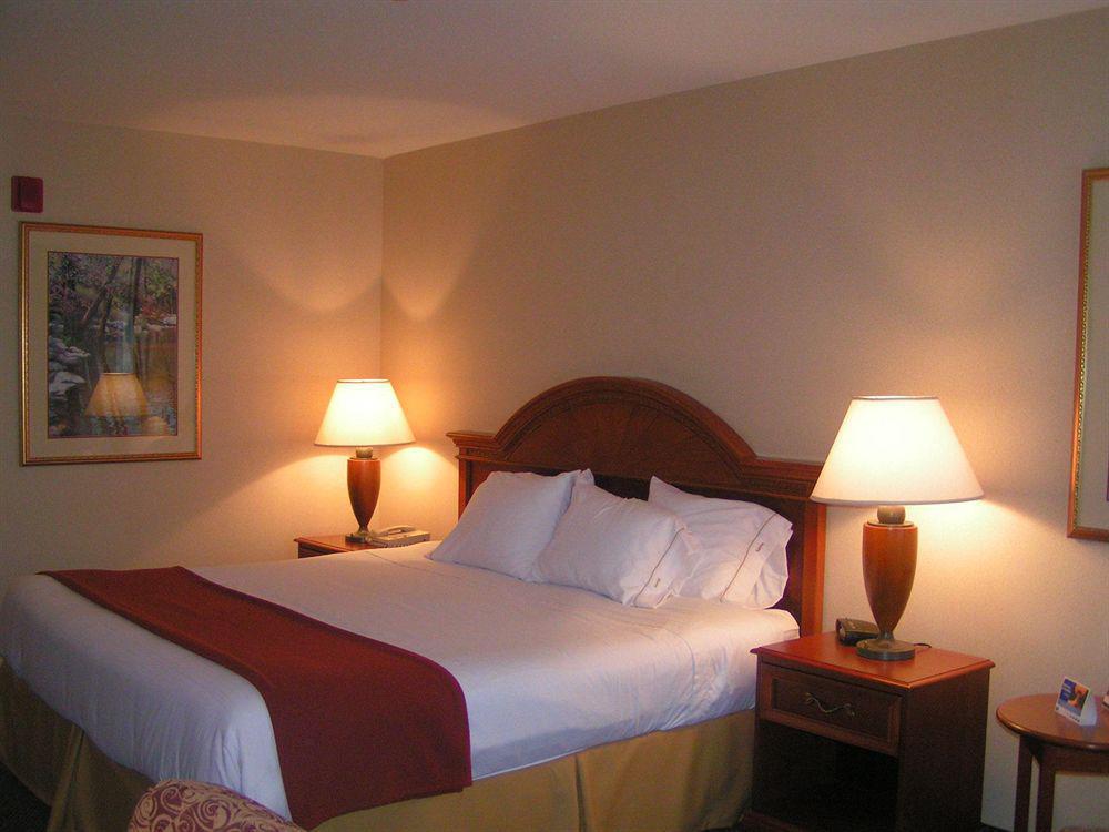Holiday Inn Express Hotel & Suites Waterford By Ihg Ruang foto