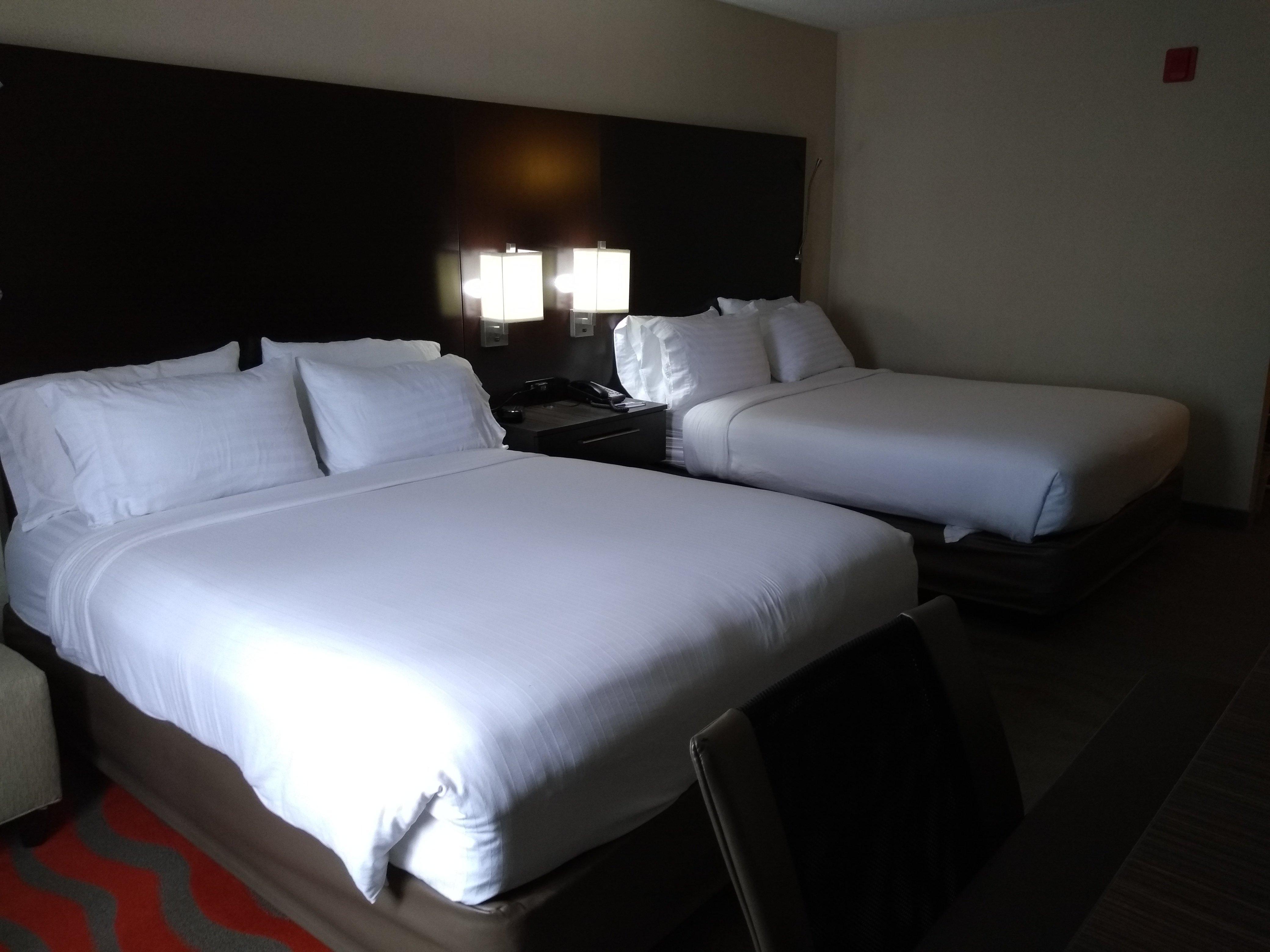Holiday Inn Express Hotel & Suites Waterford By Ihg Bagian luar foto