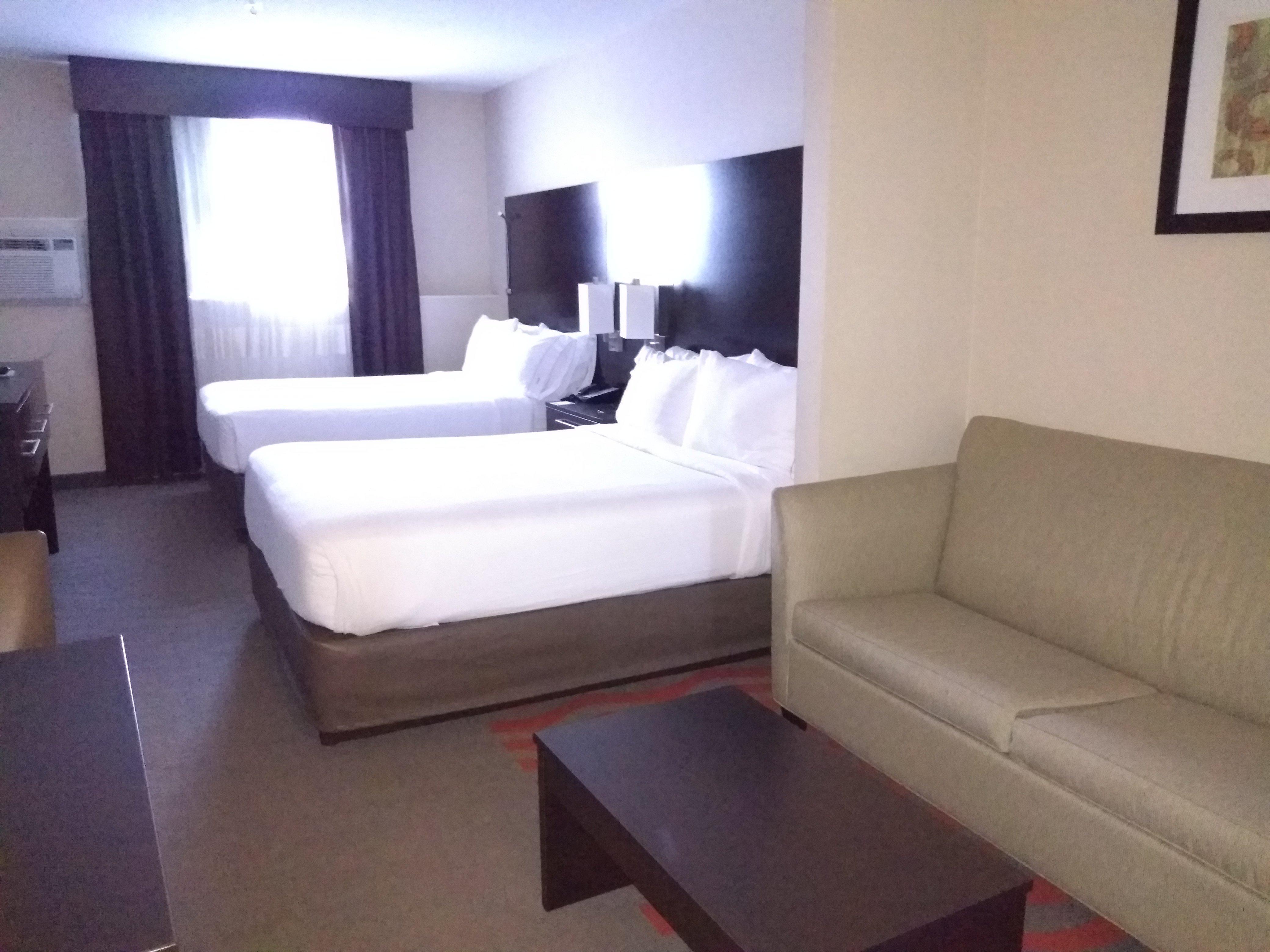 Holiday Inn Express Hotel & Suites Waterford By Ihg Bagian luar foto